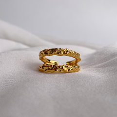 Earth's Treasure Ring