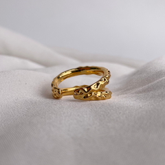 Earth's Treasure Ring