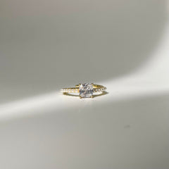 Square Diamond & Pearl Ring - Gold