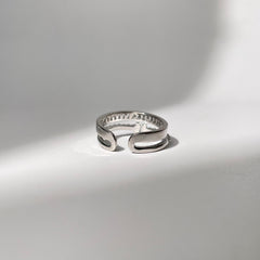 Pearl & Ice Ring - Silver