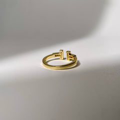 Tiffany T-Shaped Diamond Ring - Gold