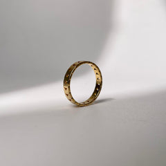 Cut-Out Ring