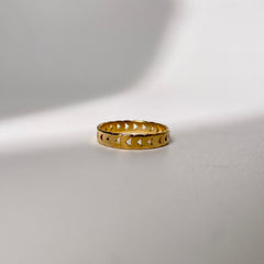 Cut-Out Ring
