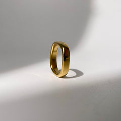 Baguette Horizon Ring