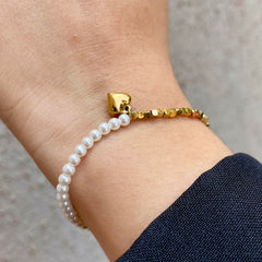 Heartfelt Pearl Bracelet
