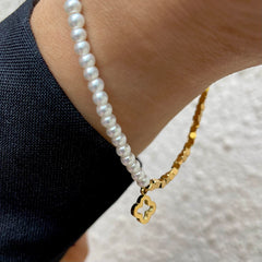 Clover Pearl Charm Bracelet