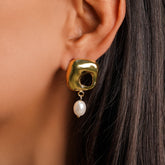 Elegant Pearl Drops Earrings