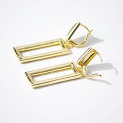 Bold Curve Earrings
