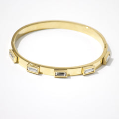 Minimalist Gemstone Cuff kada