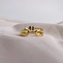 Pearl & Ice Ring - Gold