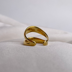 Twirling Tapestry Ring