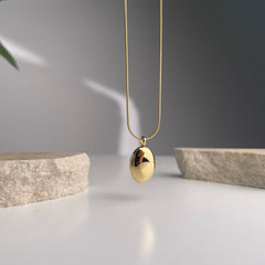 Classic Gold Oval Pendant