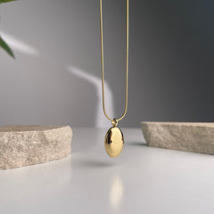 Classic Gold Oval Pendant