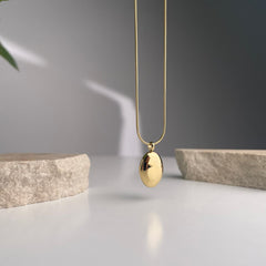 Classic Gold Oval Pendant