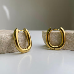 Elegance Oval Hoops Earrings