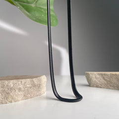 Sleek Serpent chain Necklace
