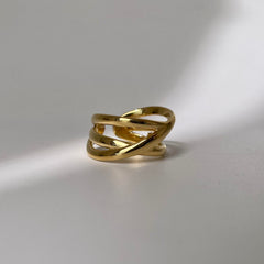 Double Knot Ring