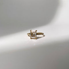 Regal Ring