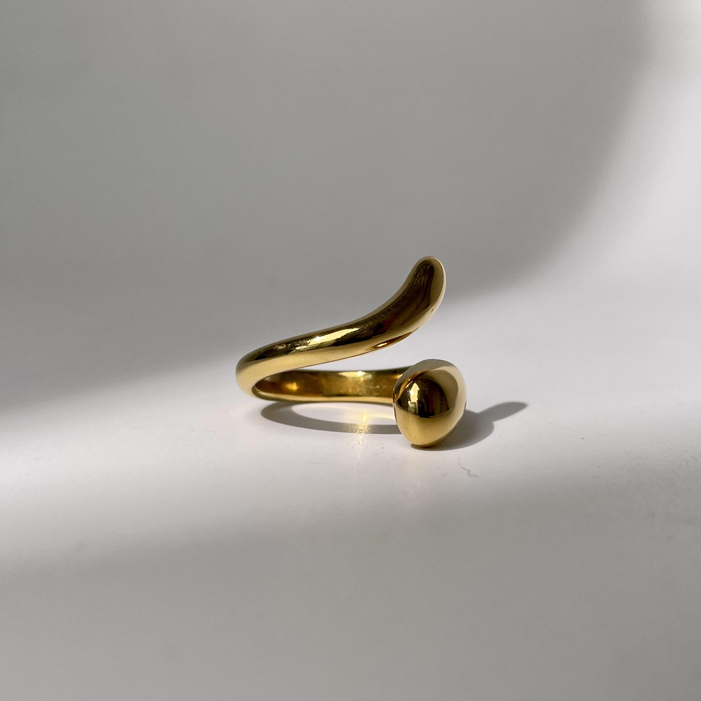Enclose Ring