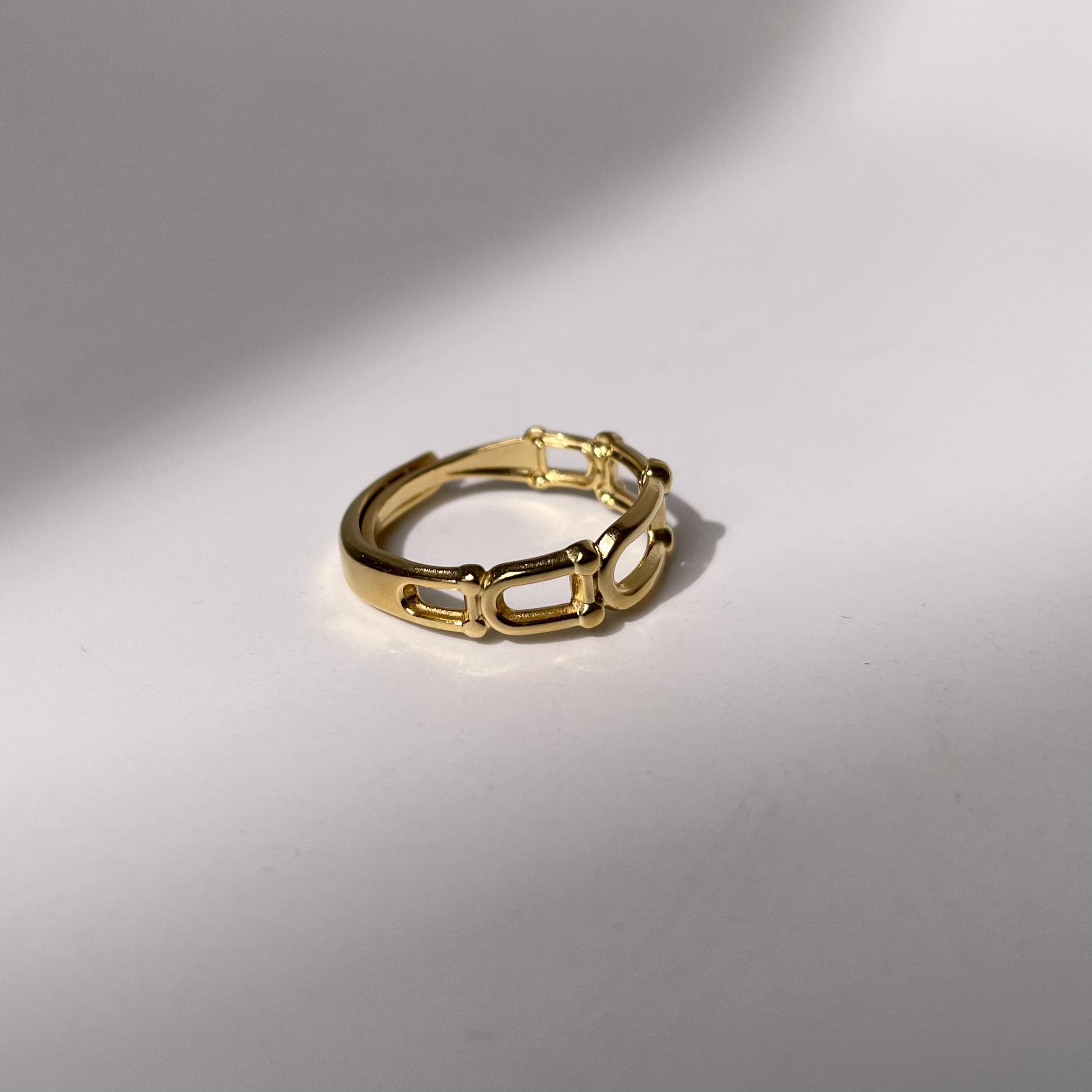 Interlock Ring
