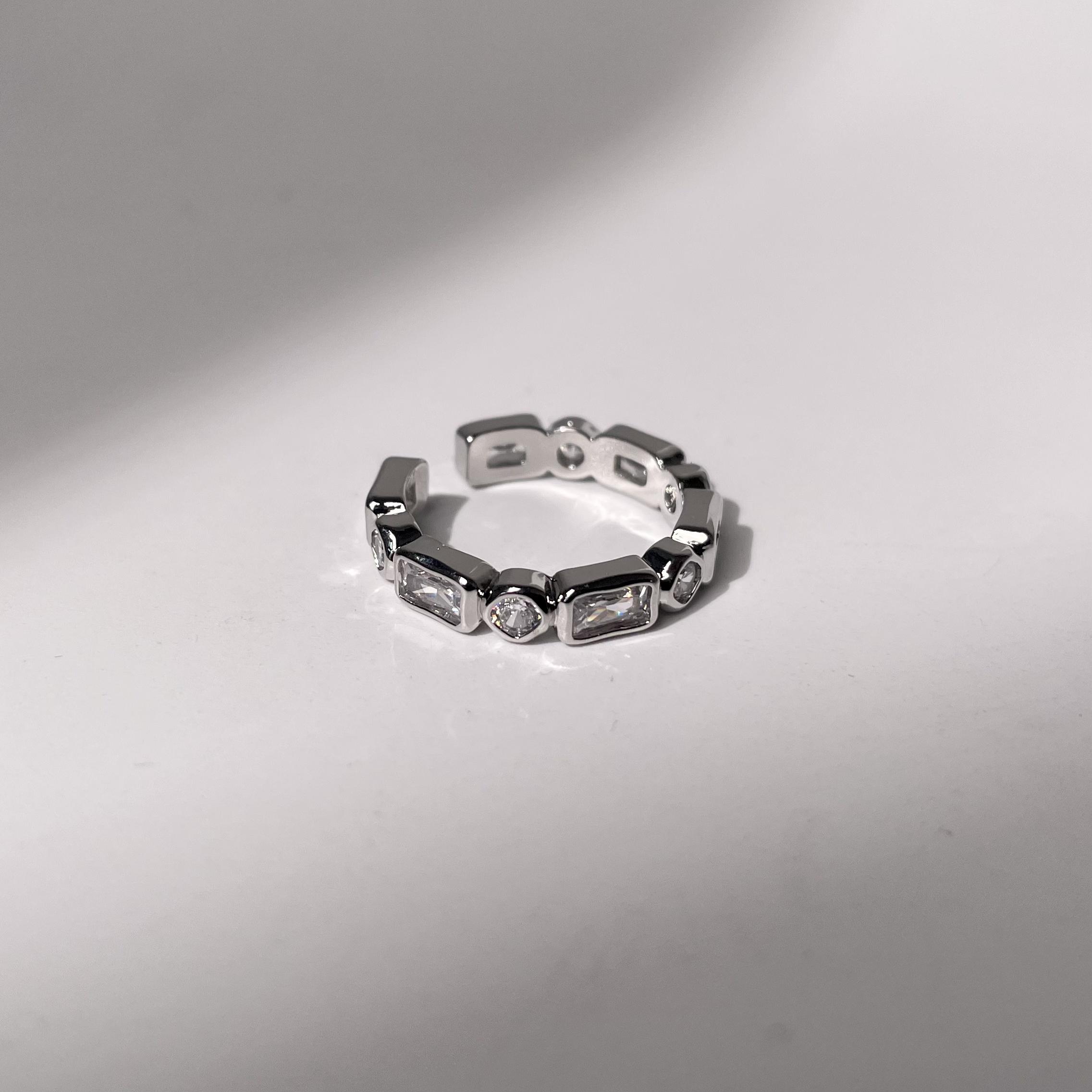 Linear Ring - Silver