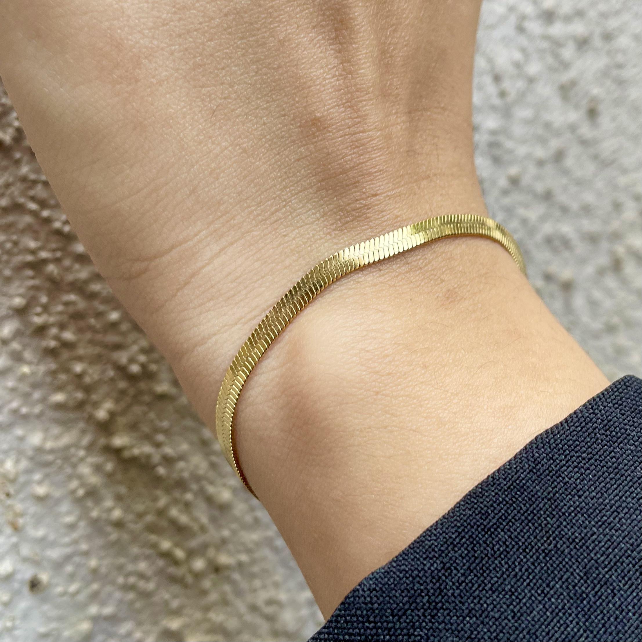 Serpentine Snake Chain Bracelet