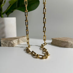 U-Link Chain Necklace