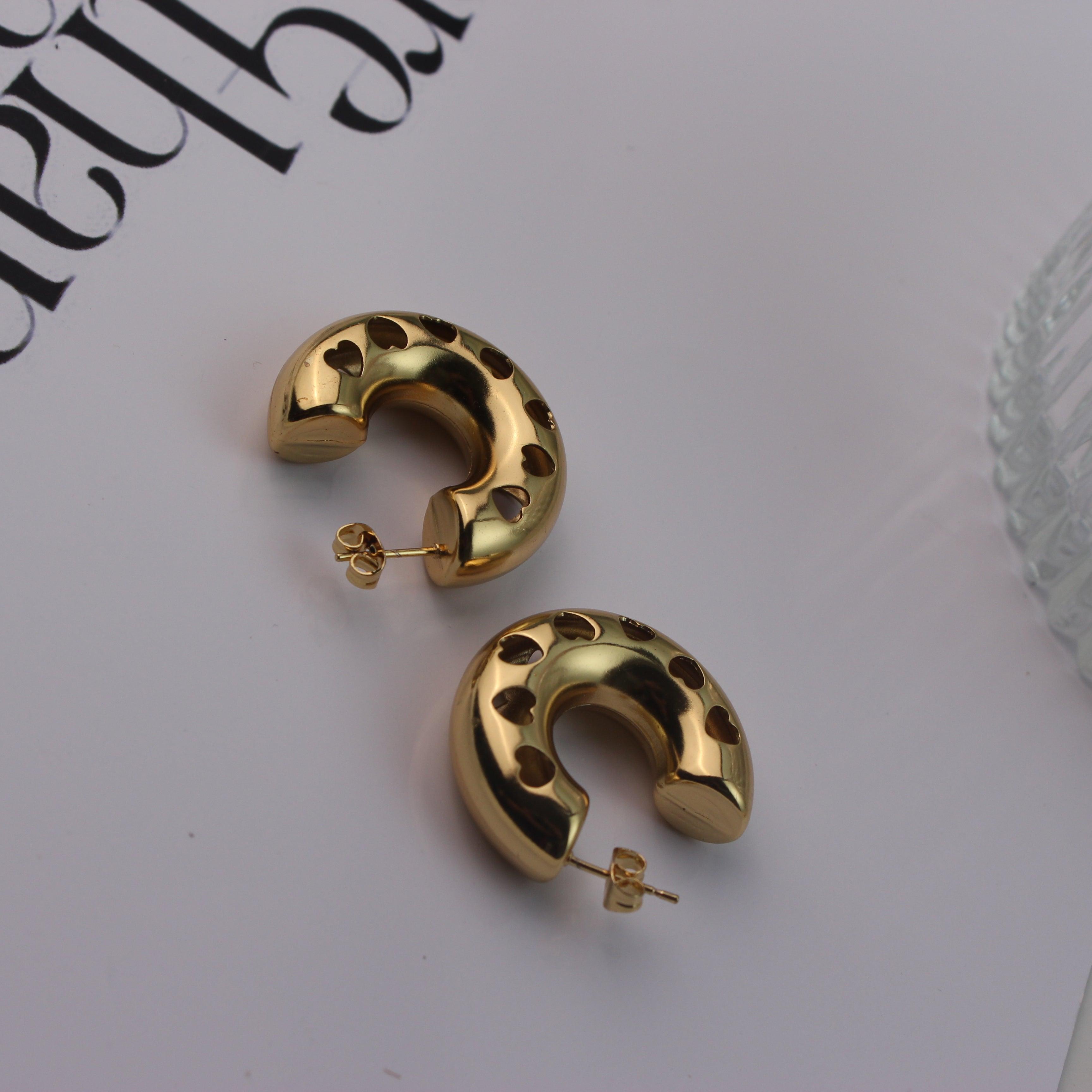 Heart Earrings - Local Pitara