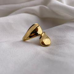 Lyra Ring