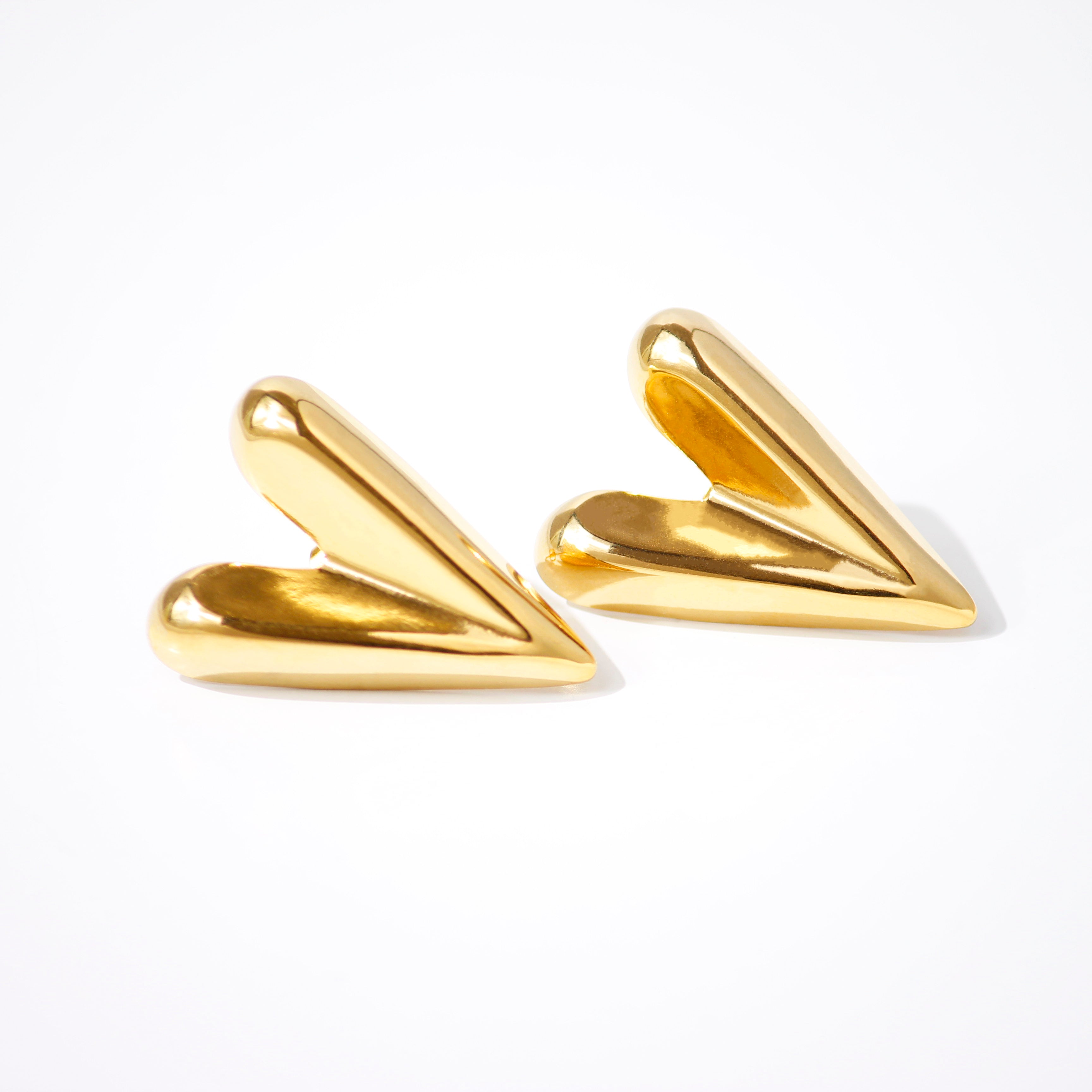 Sharp Heart Stud Earrings