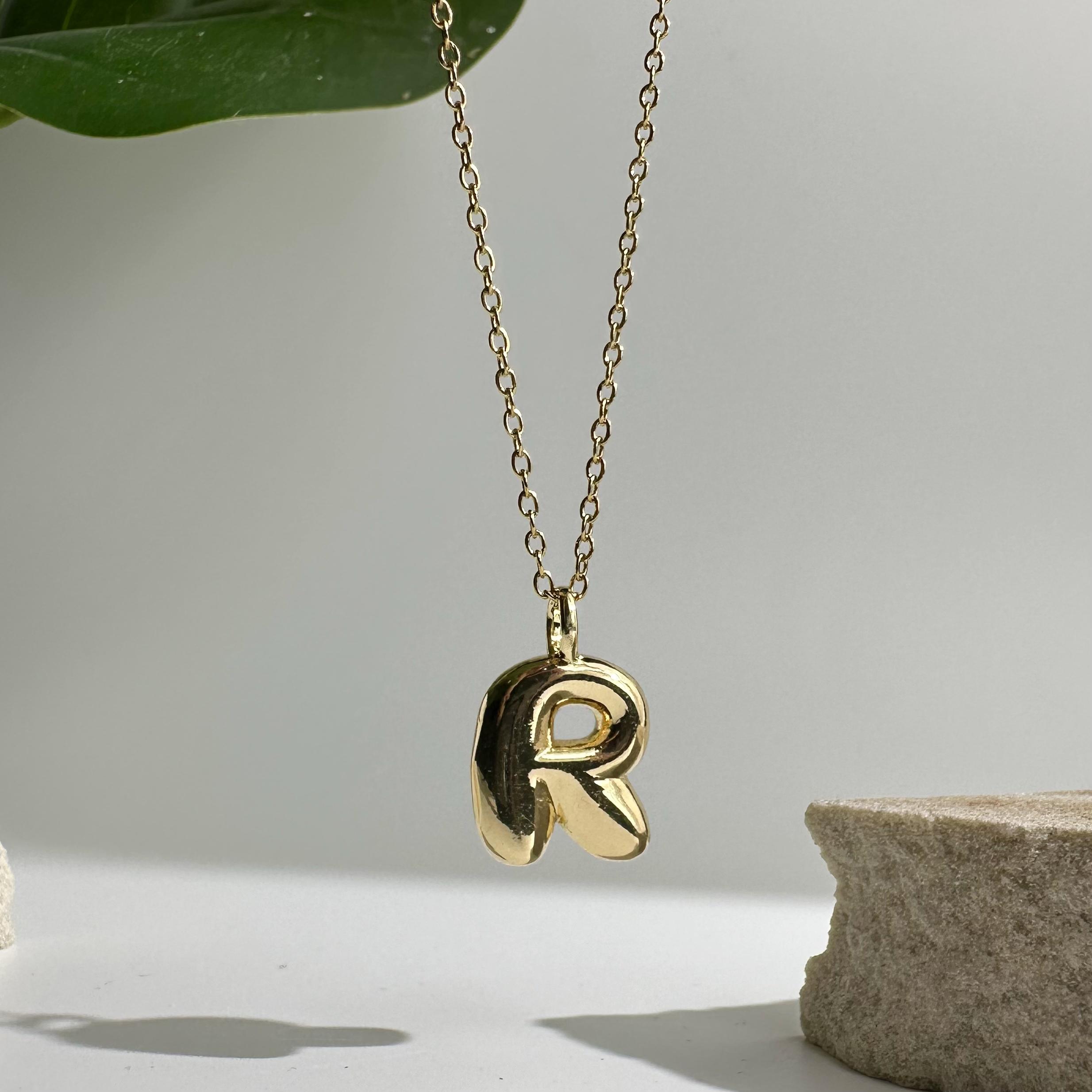 R