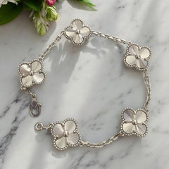 Glamorous Gold Bracelet