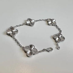 Glamorous Gold Bracelet
